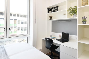 1 bed flat, Raleigh Street, City Centre, Plymouth, PL11ET - Image 1